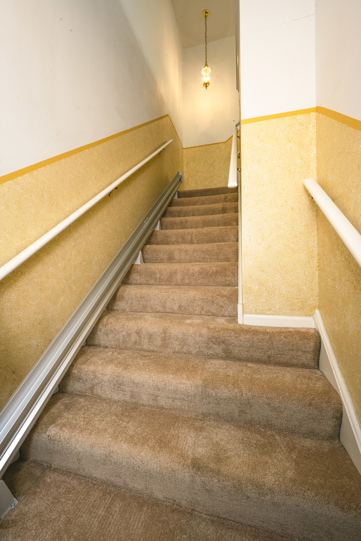 621 W Natalie Lane, Addison, IL 60101