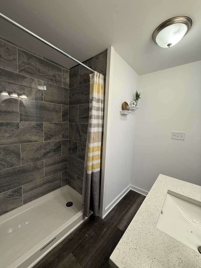 237 Blackthorn Road, Matteson, IL 60443