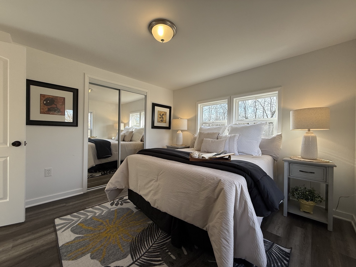 237 Blackthorn Road, Matteson, IL 60443