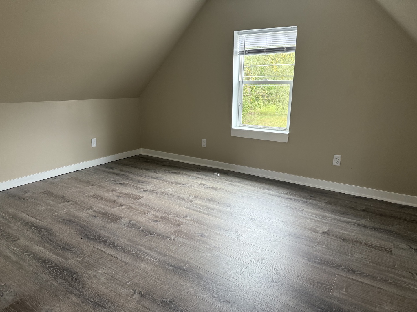 729 Vine Street, Lockport, IL 60441