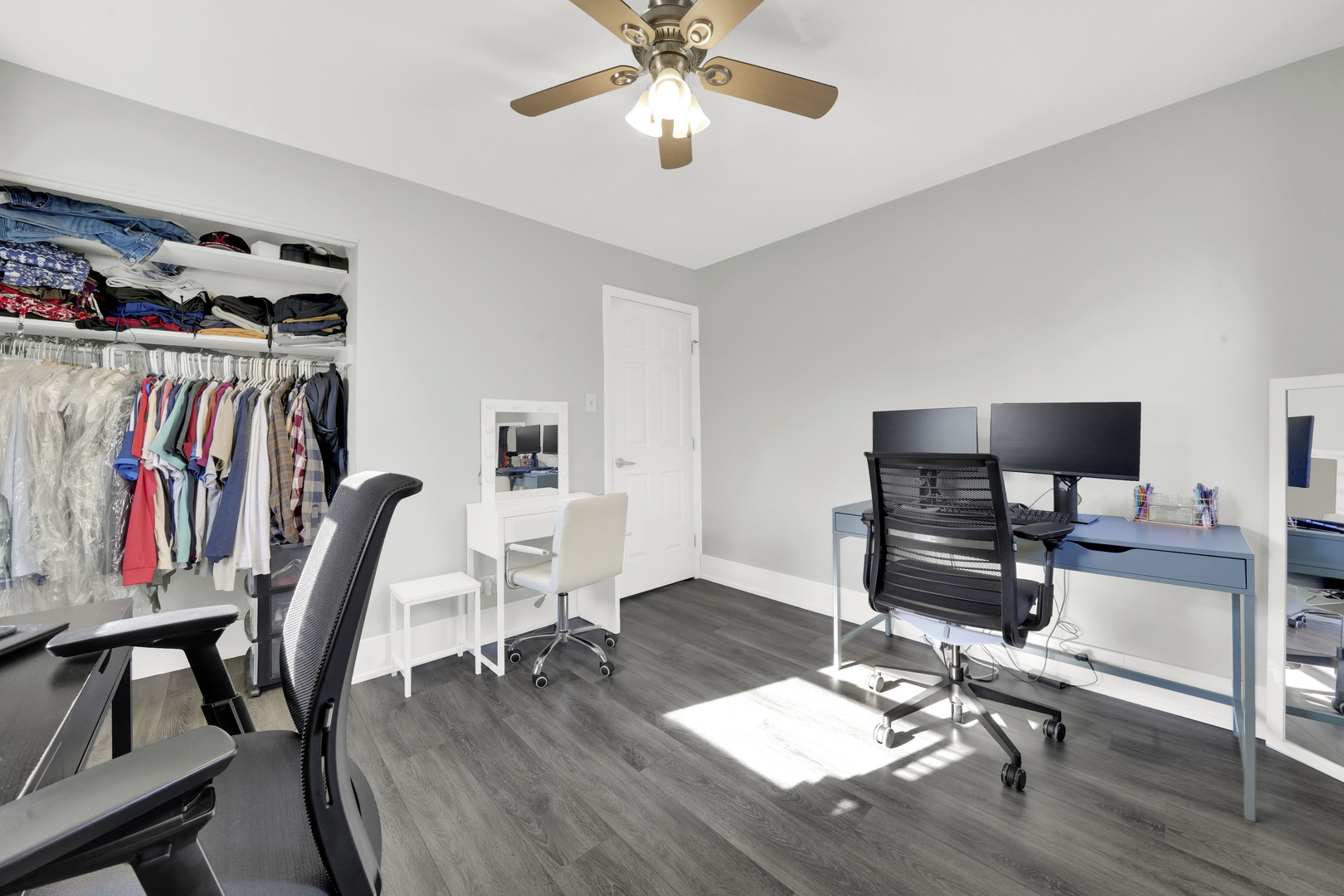 19 Mohawk Drive, Thornton, IL 60476