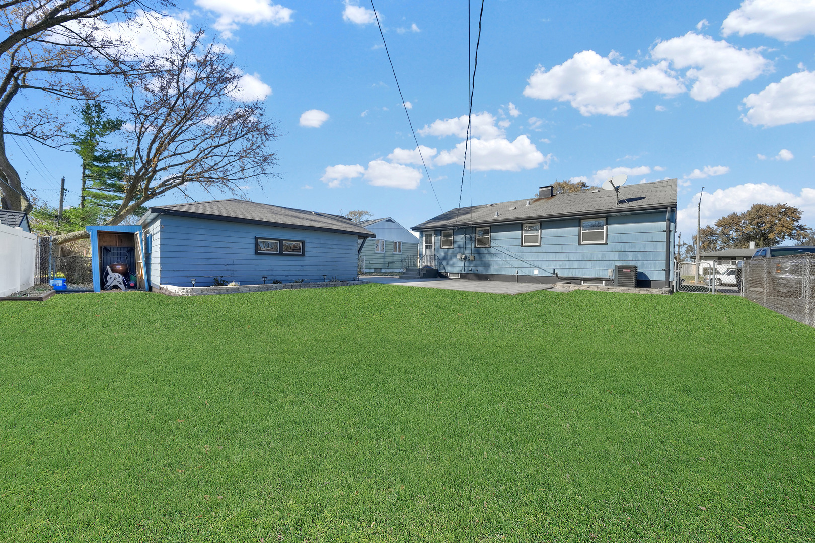 19 Mohawk Drive, Thornton, IL 60476