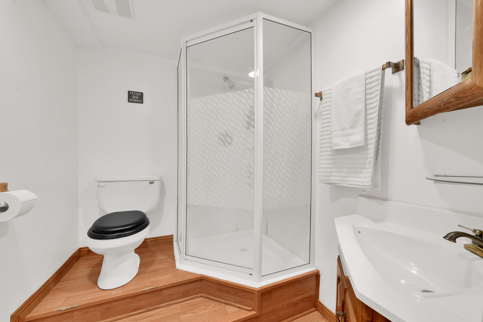 19 Mohawk Drive, Thornton, IL 60476