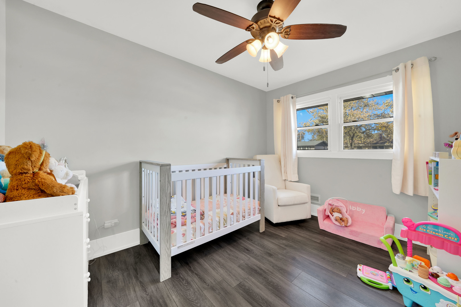 19 Mohawk Drive, Thornton, IL 60476