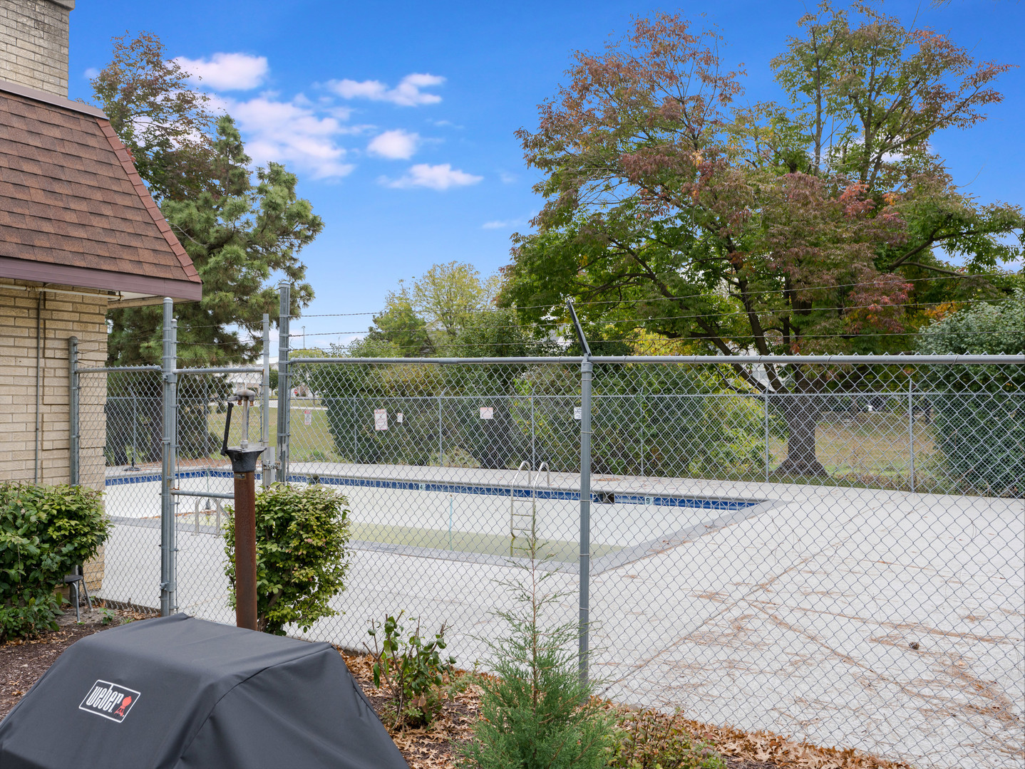 7211 Wolf Road #301A, Indian Head Park, IL 60525