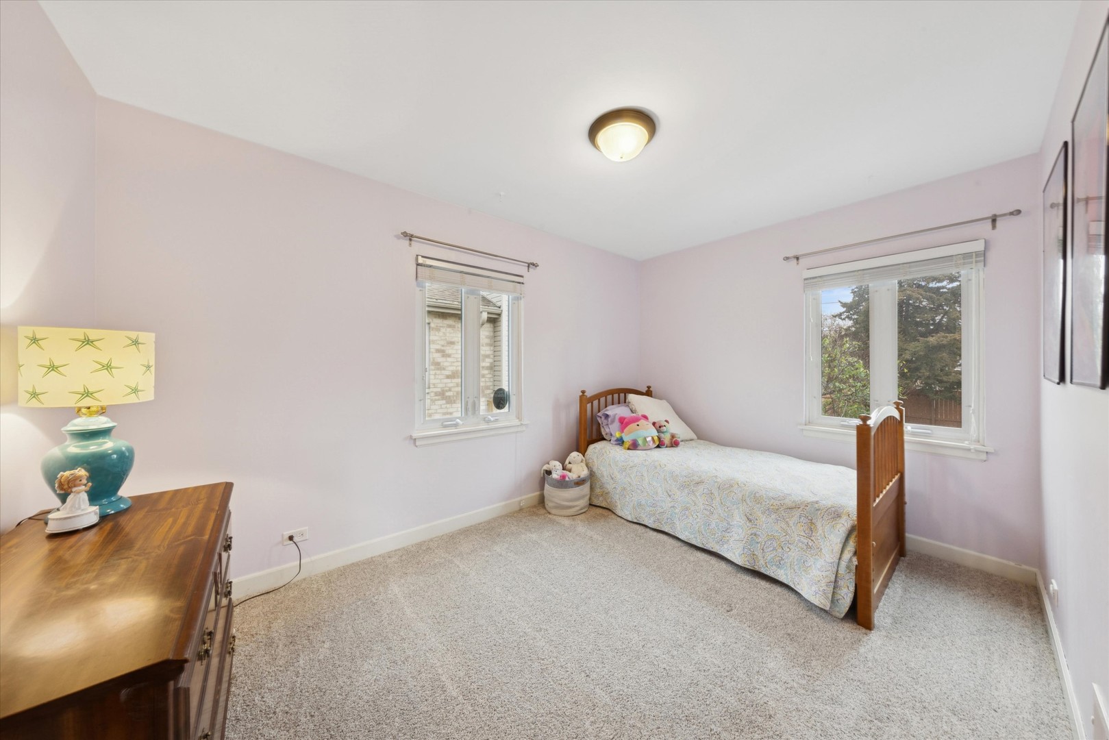 2935 Vernon Avenue, Brookfield, IL 60513