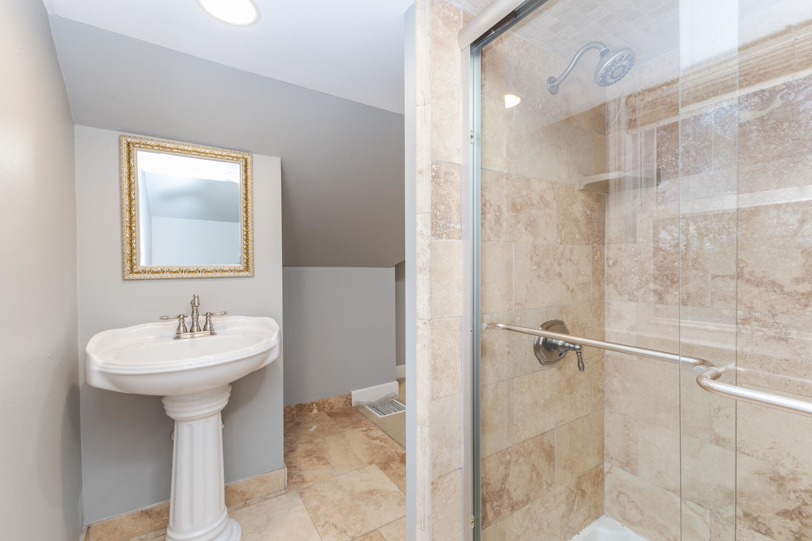 502 Colton Avenue, Bloomington, IL 61701