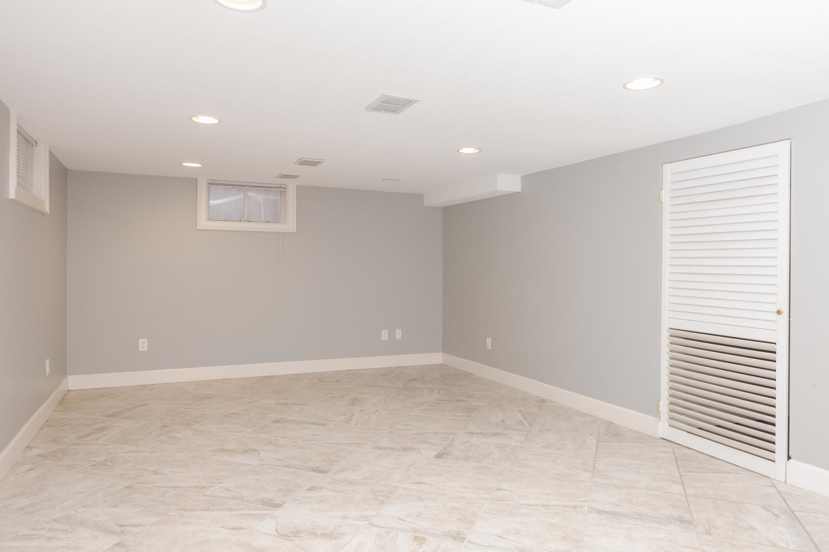 502 Colton Avenue, Bloomington, IL 61701