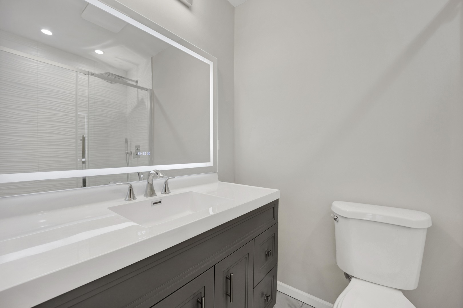 1941 Glenrock Lane, Glendale Heights, IL 60139