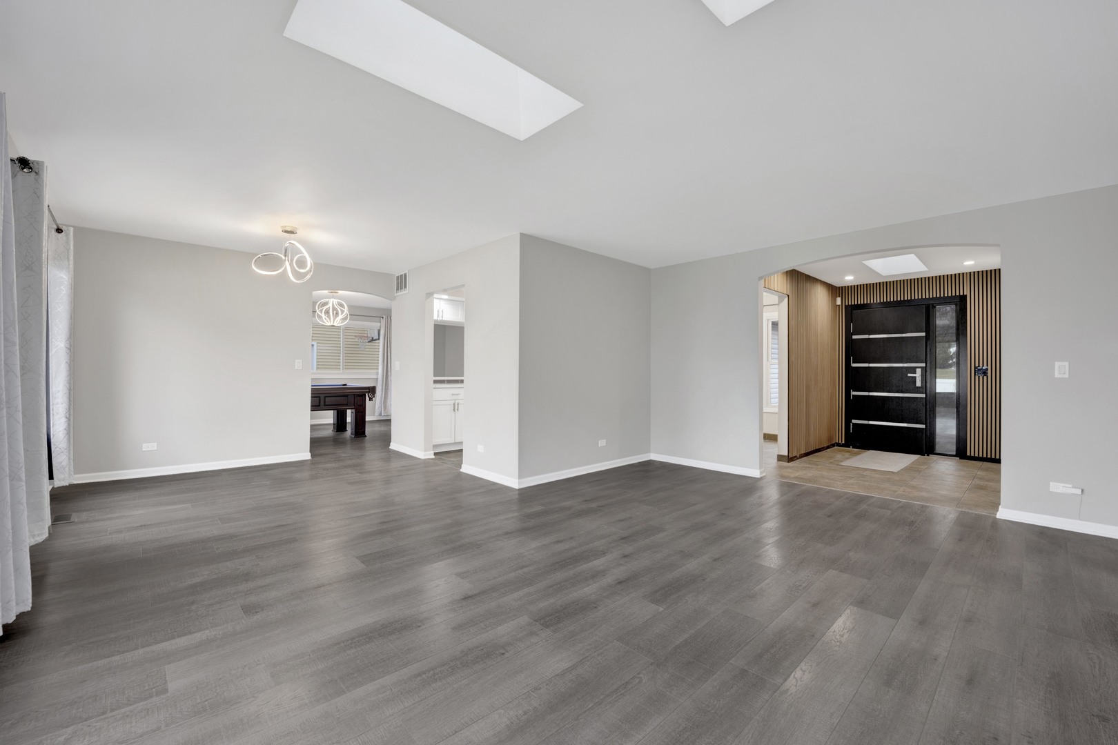 1941 Glenrock Lane, Glendale Heights, IL 60139