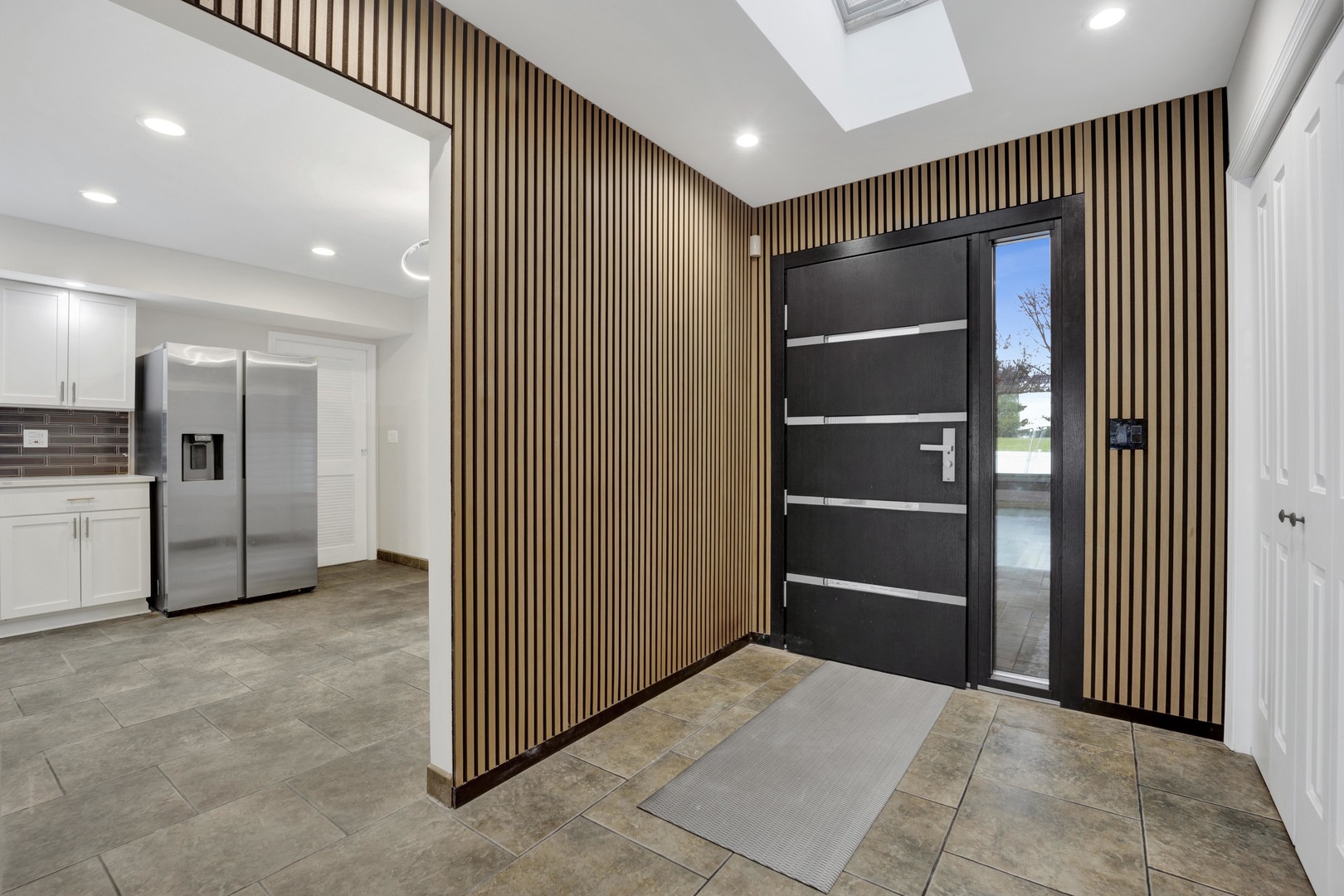 1941 Glenrock Lane, Glendale Heights, IL 60139