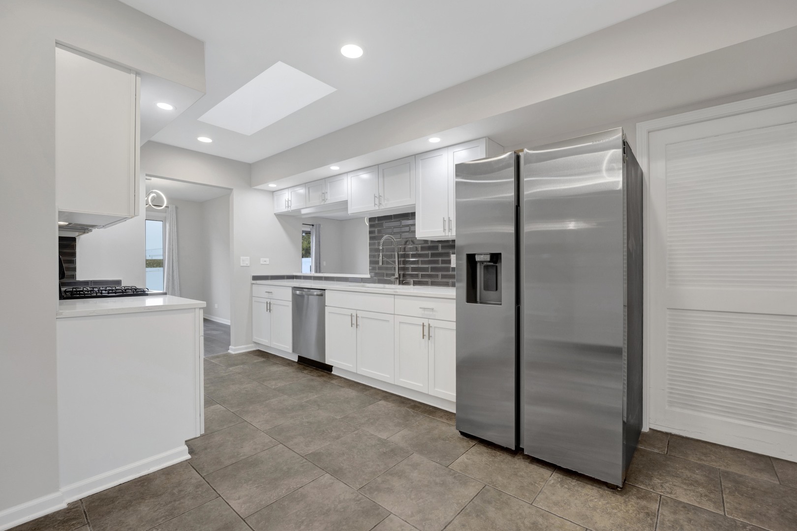 1941 Glenrock Lane, Glendale Heights, IL 60139