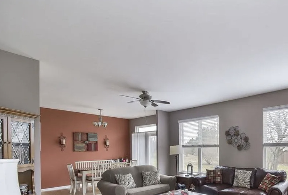 2221 Sunrise Circle #2221, Aurora, IL 60503