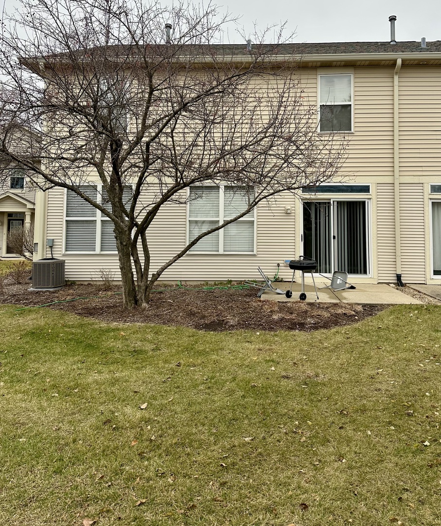 2221 Sunrise Circle #2221, Aurora, IL 60503