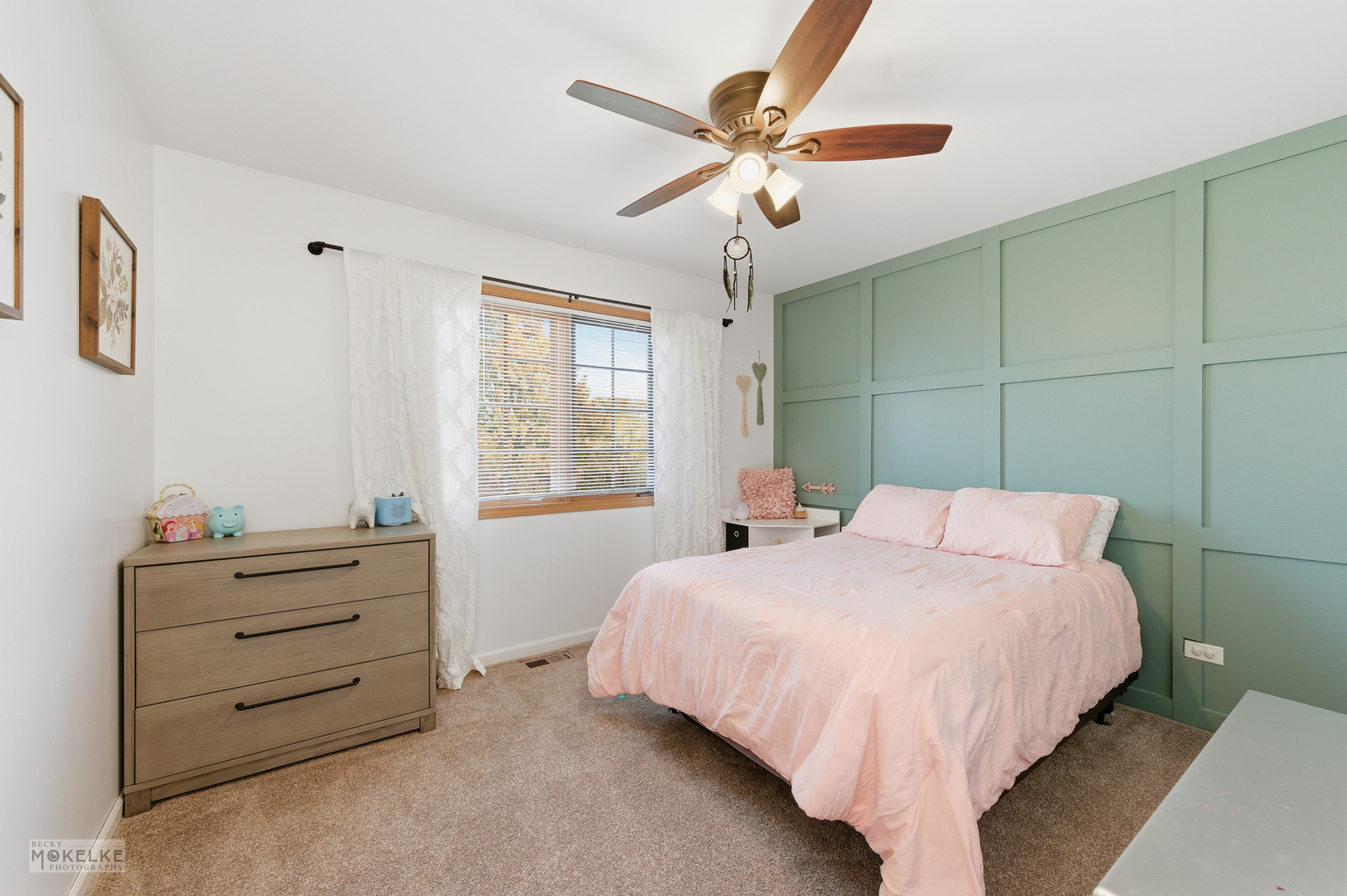 814 Edgewater Drive, Minooka, IL 60447