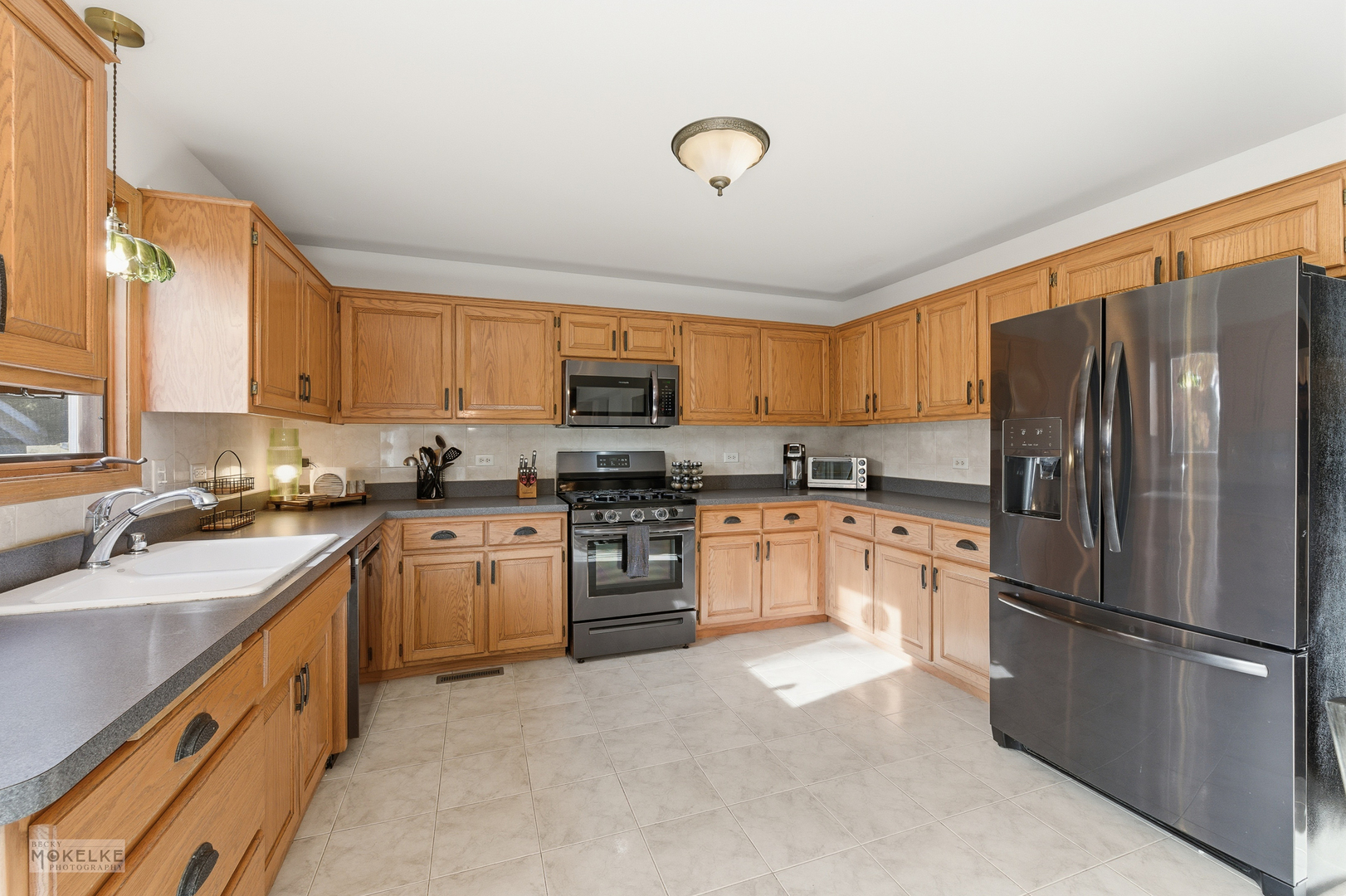 814 Edgewater Drive, Minooka, IL 60447