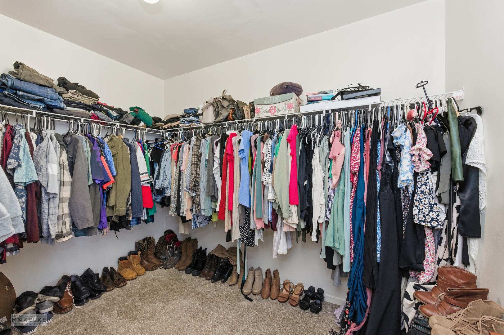 814 Edgewater Drive, Minooka, IL 60447