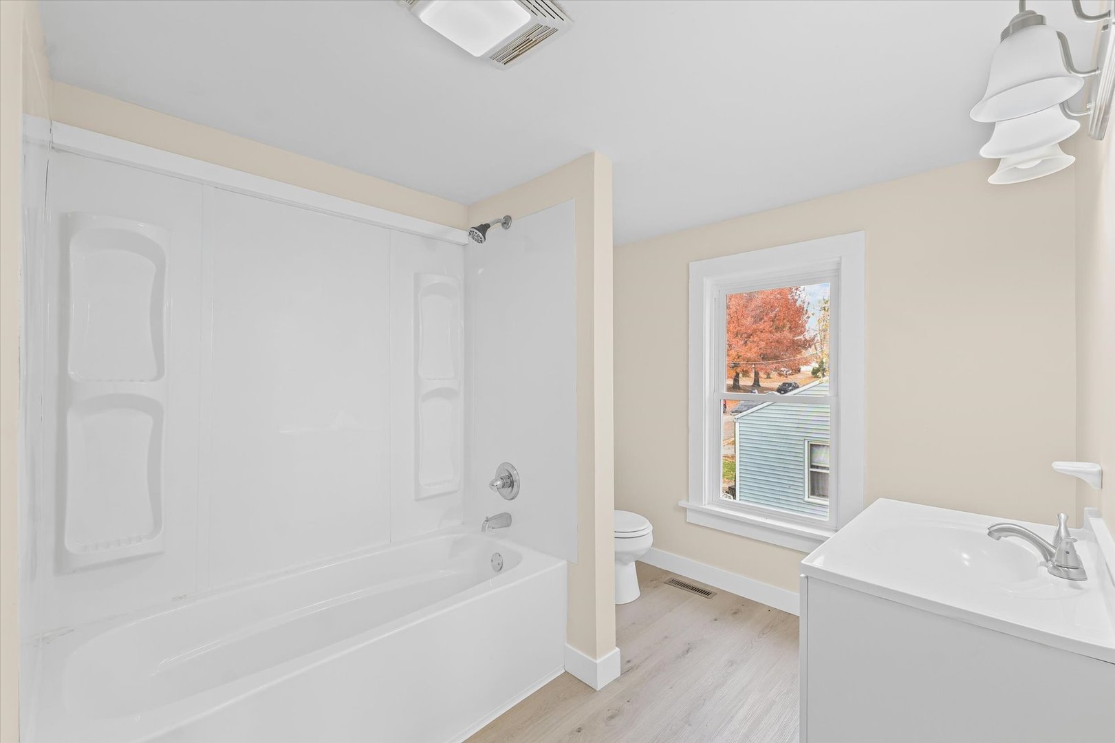 1001 Pancake Street, Bloomington, IL 61701