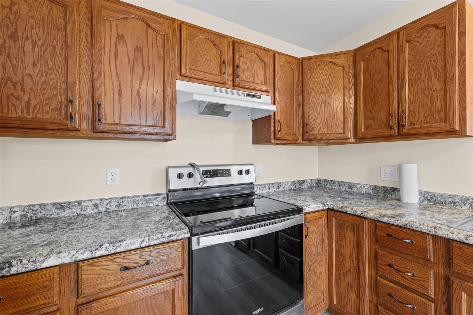 1001 Pancake Street, Bloomington, IL 61701