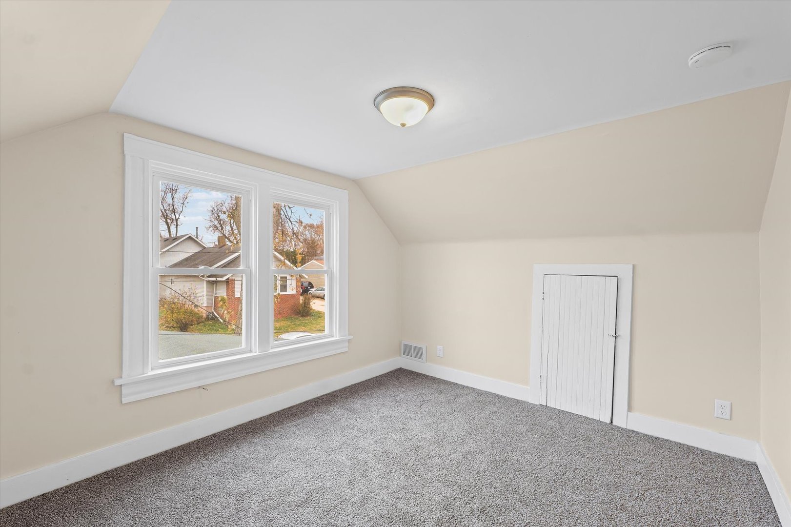 1001 Pancake Street, Bloomington, IL 61701