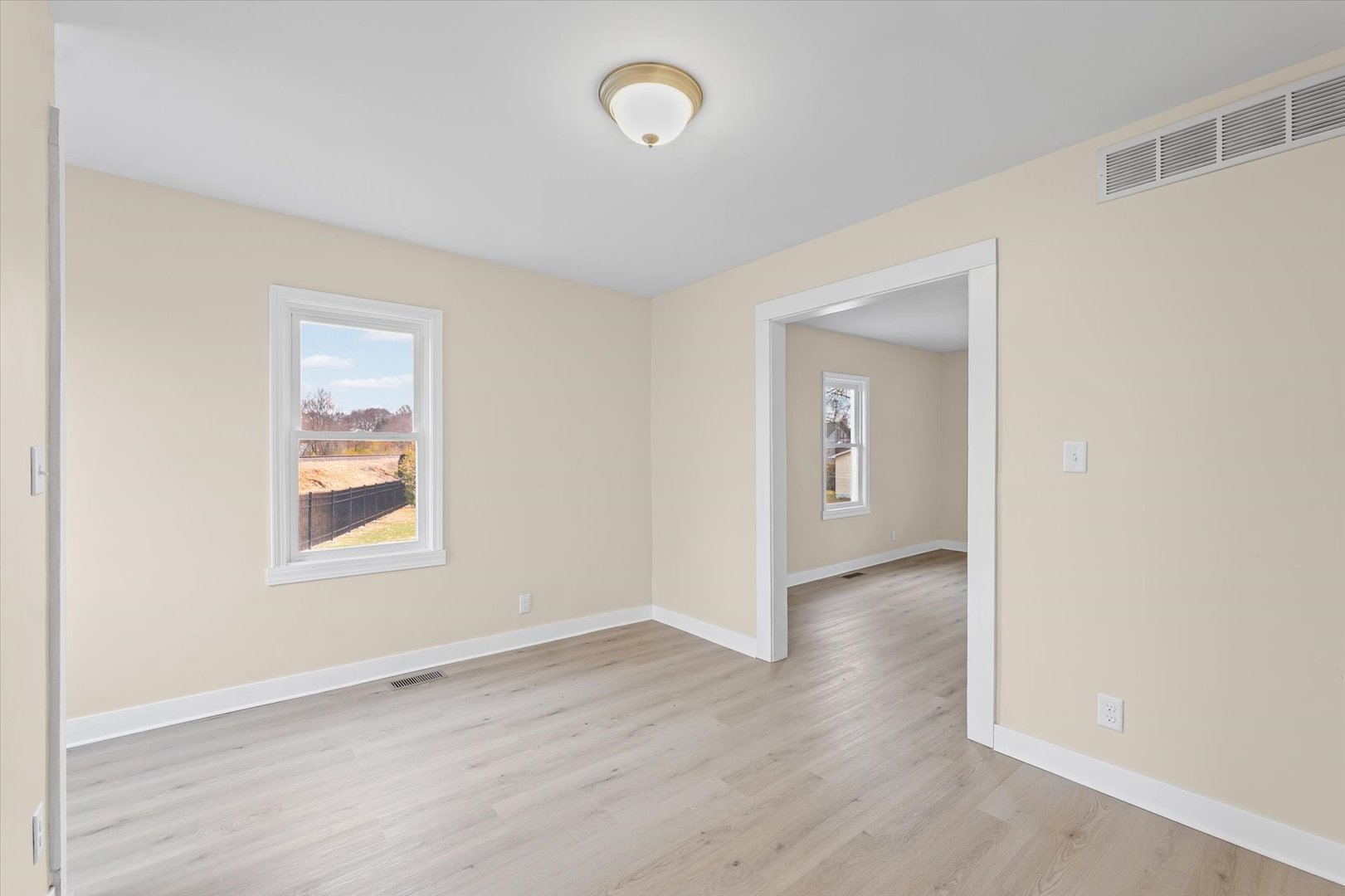 1001 Pancake Street, Bloomington, IL 61701