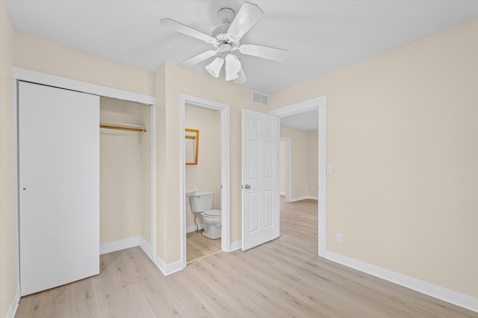 1001 Pancake Street, Bloomington, IL 61701