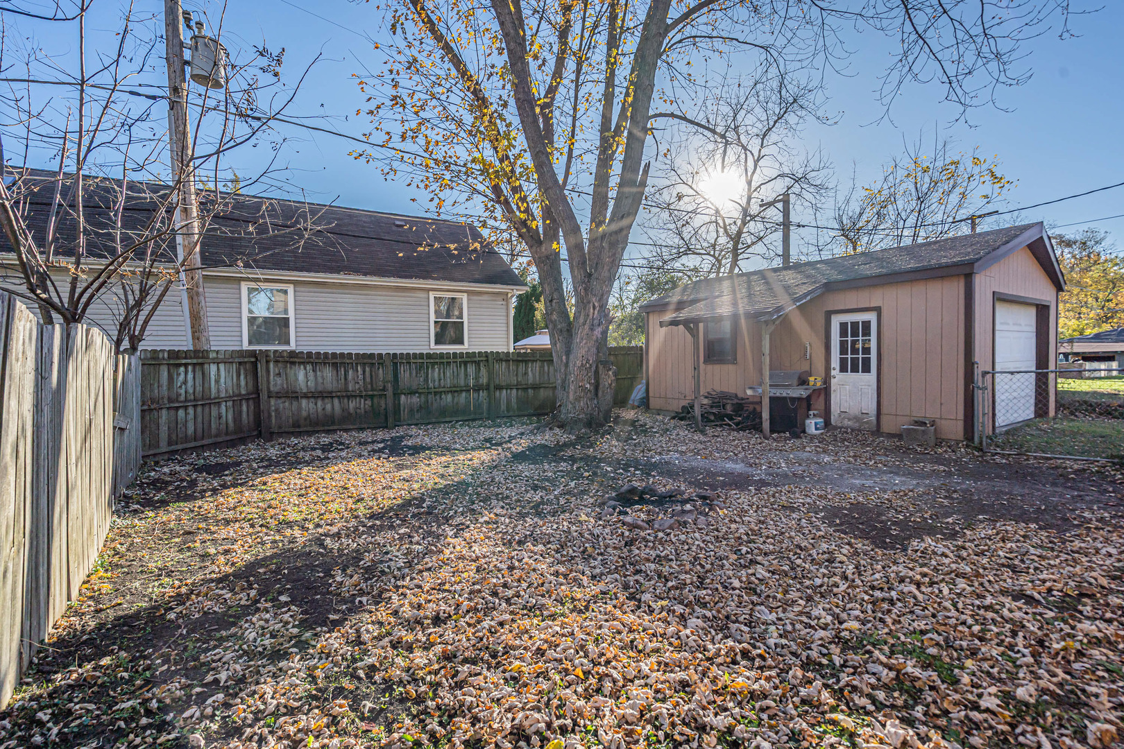 18951 W Hickory Street, Mundelein, IL 60060