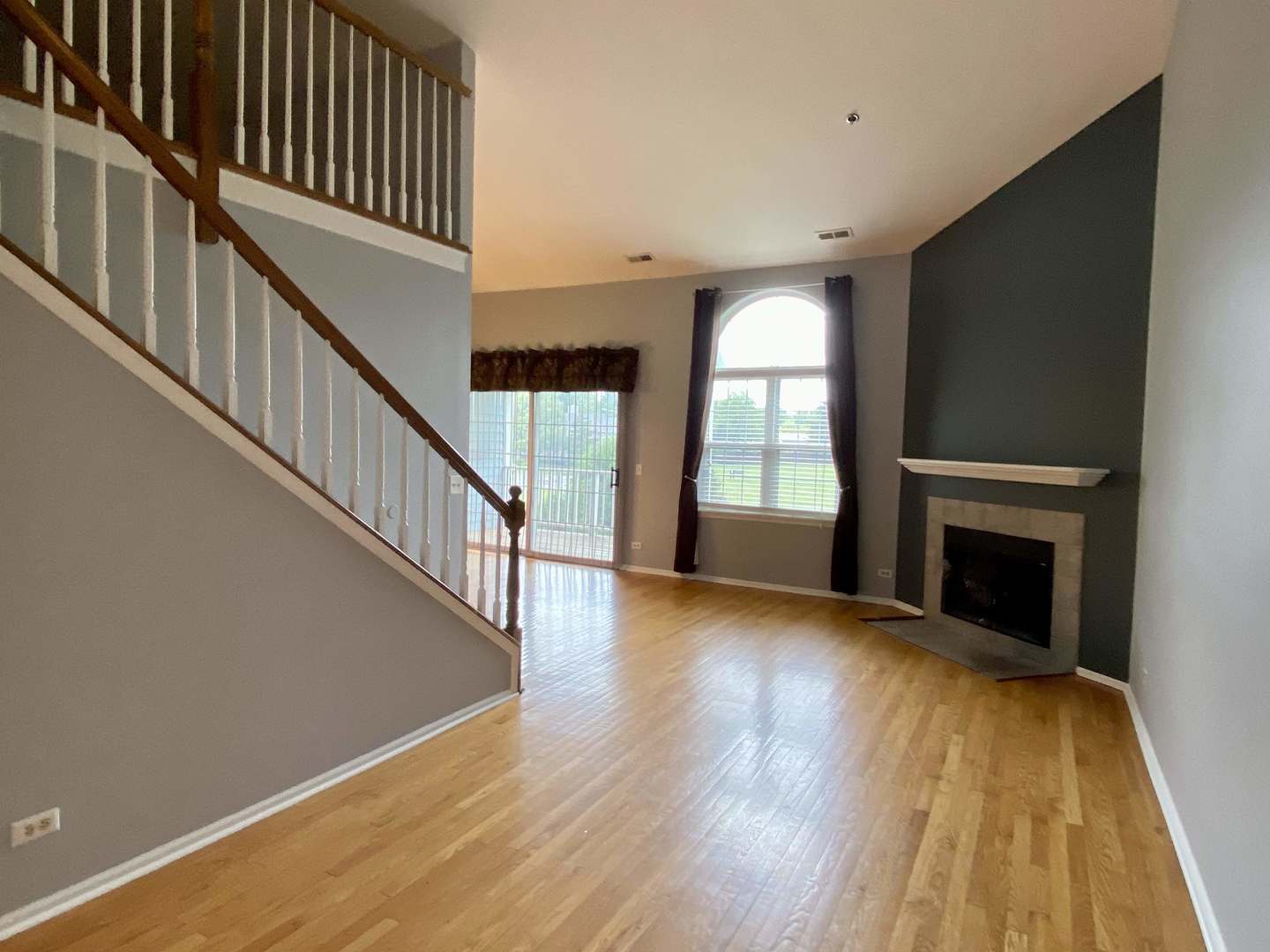 5S510 Scots Drive #G, Naperville, IL 60563