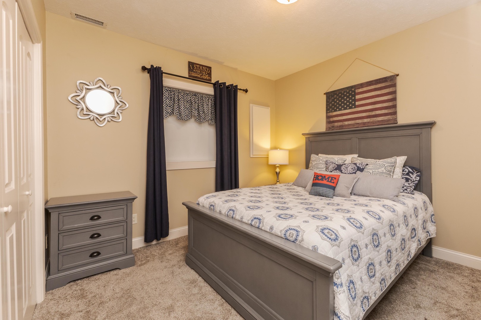 2805 Stevenson Drive, Bloomington, IL 61704