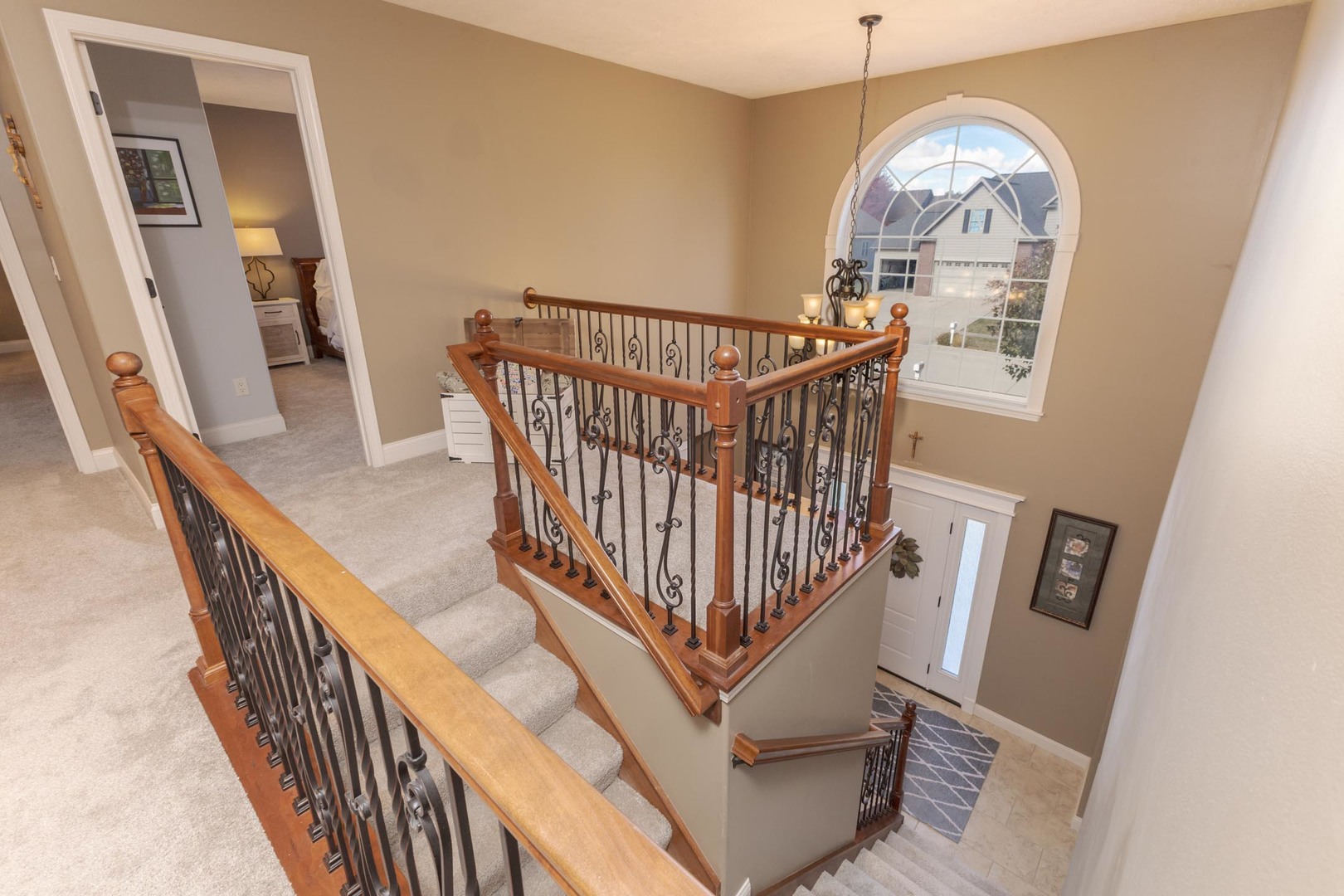 2805 Stevenson Drive, Bloomington, IL 61704