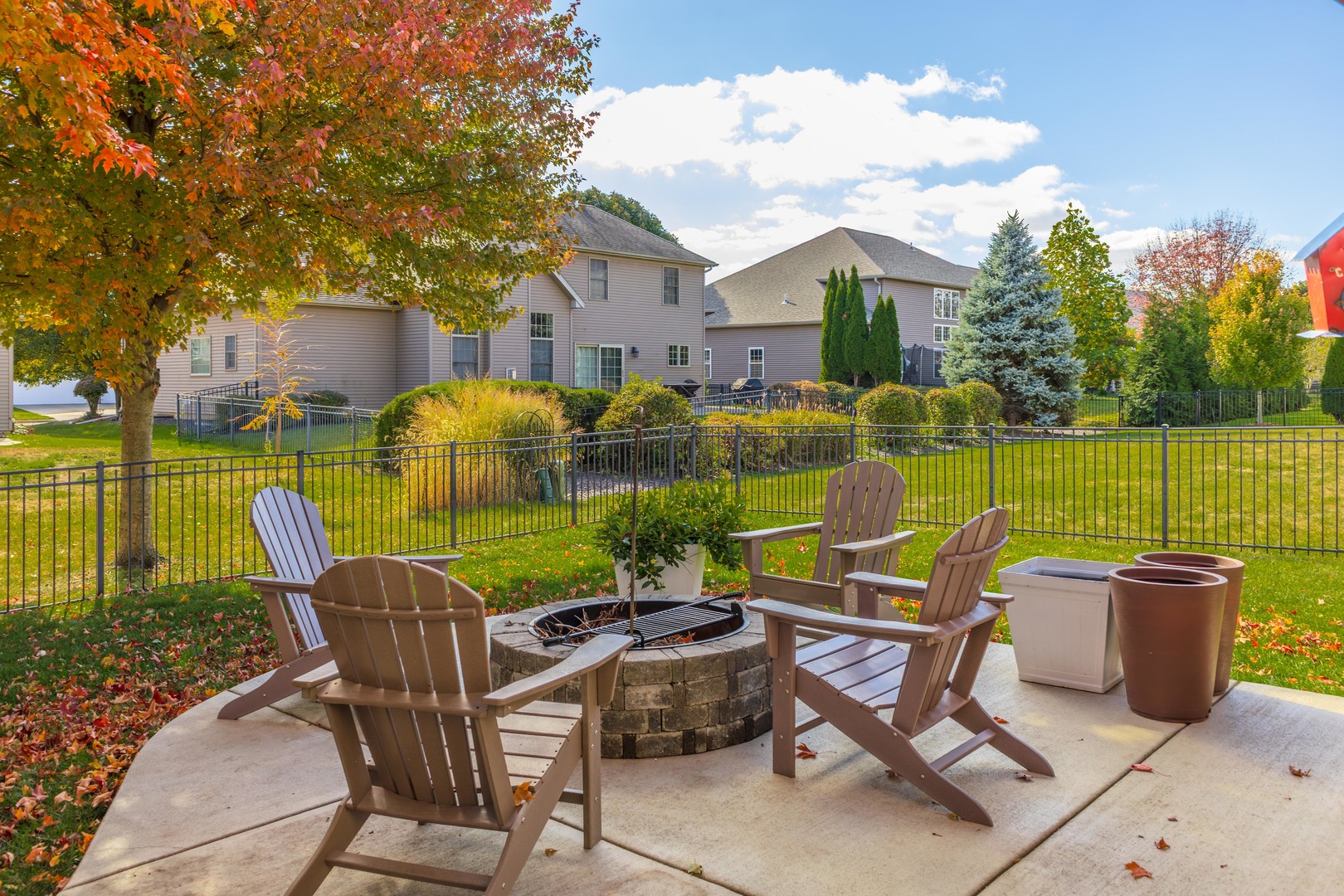 2805 Stevenson Drive, Bloomington, IL 61704