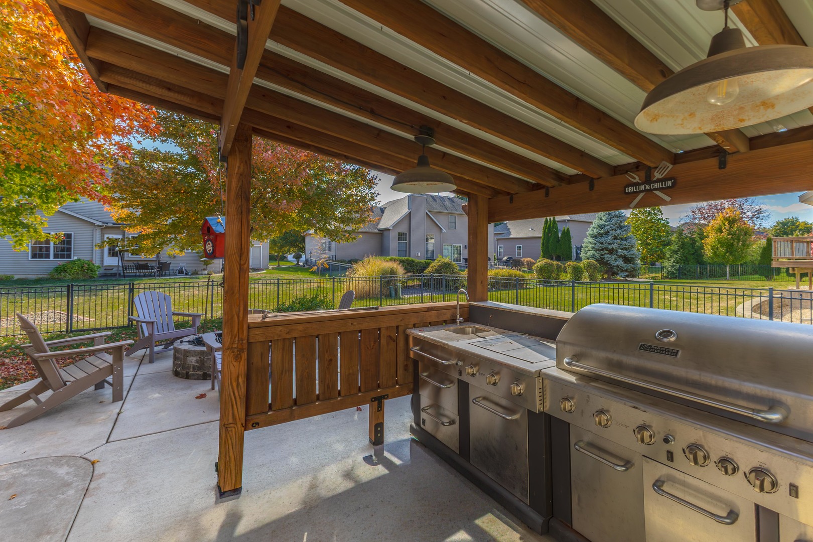 2805 Stevenson Drive, Bloomington, IL 61704