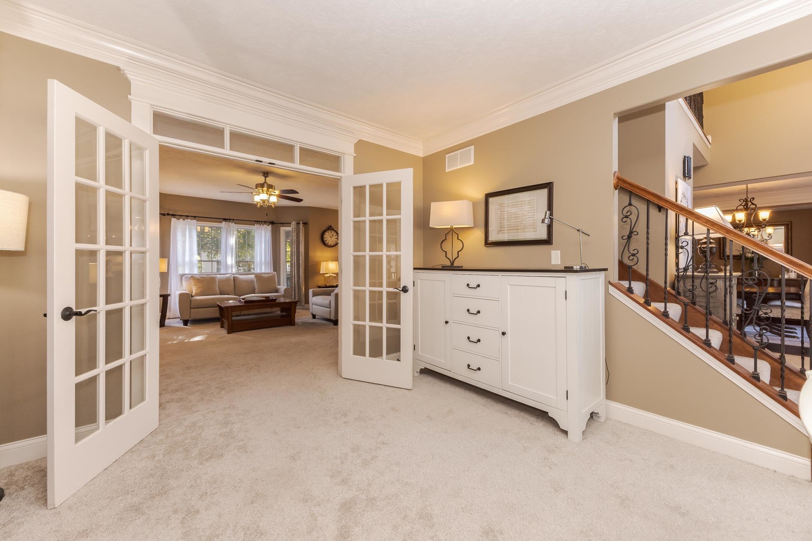 2805 Stevenson Drive, Bloomington, IL 61704