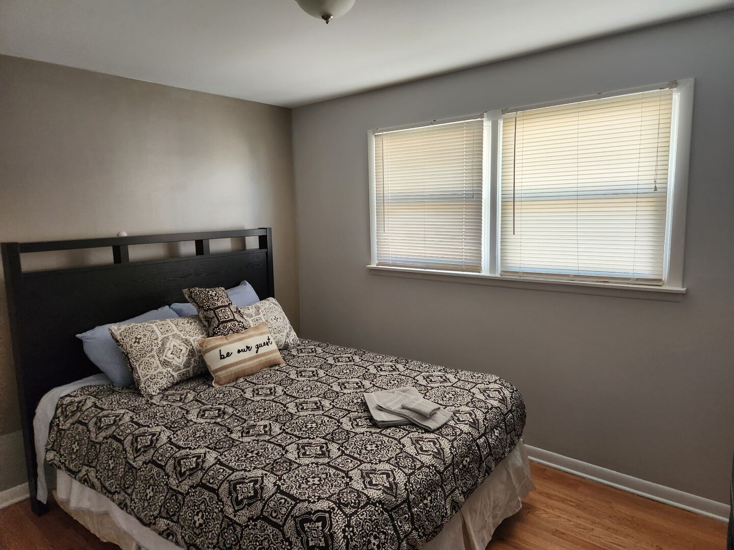 368 Luella Avenue #2, Calumet City, IL 60409