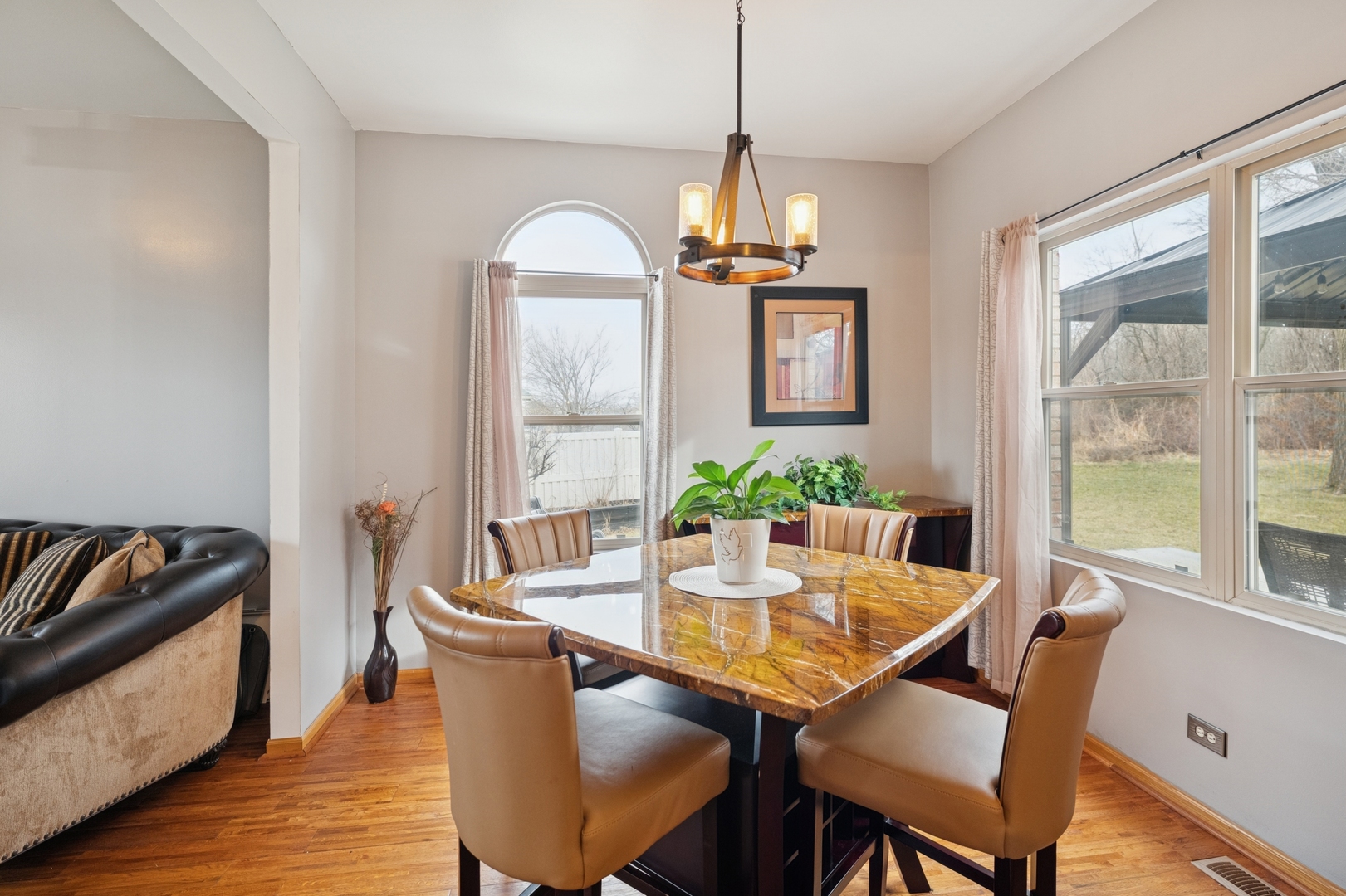 Oak Forest, IL 60452