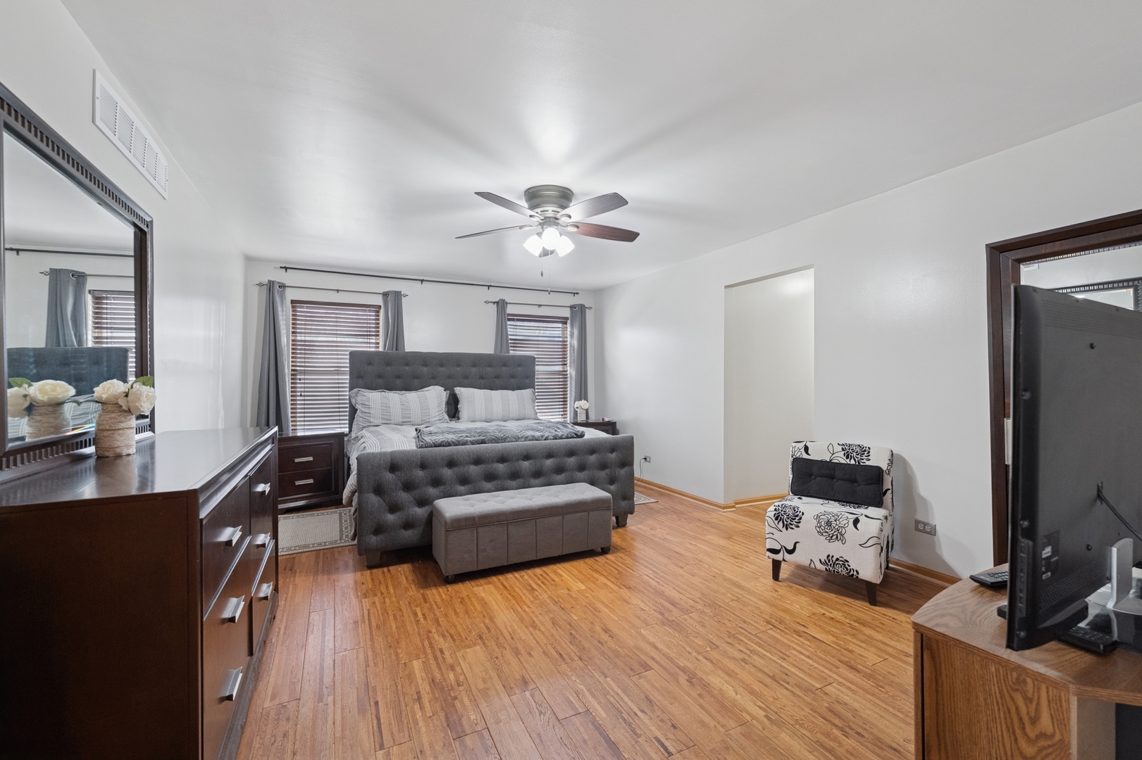 Oak Forest, IL 60452