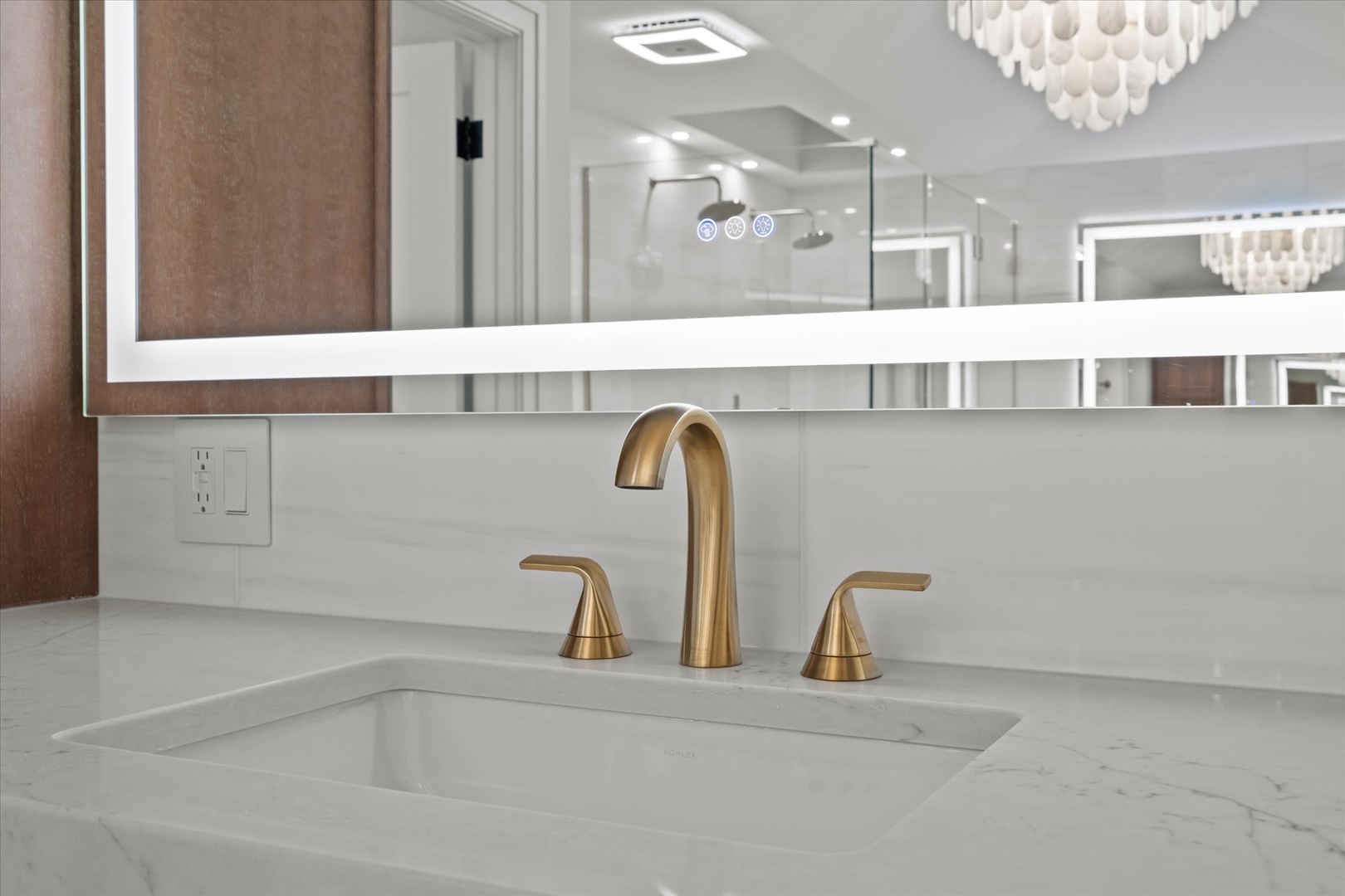 9427 Falling Waters Drive, Burr Ridge, IL 60527