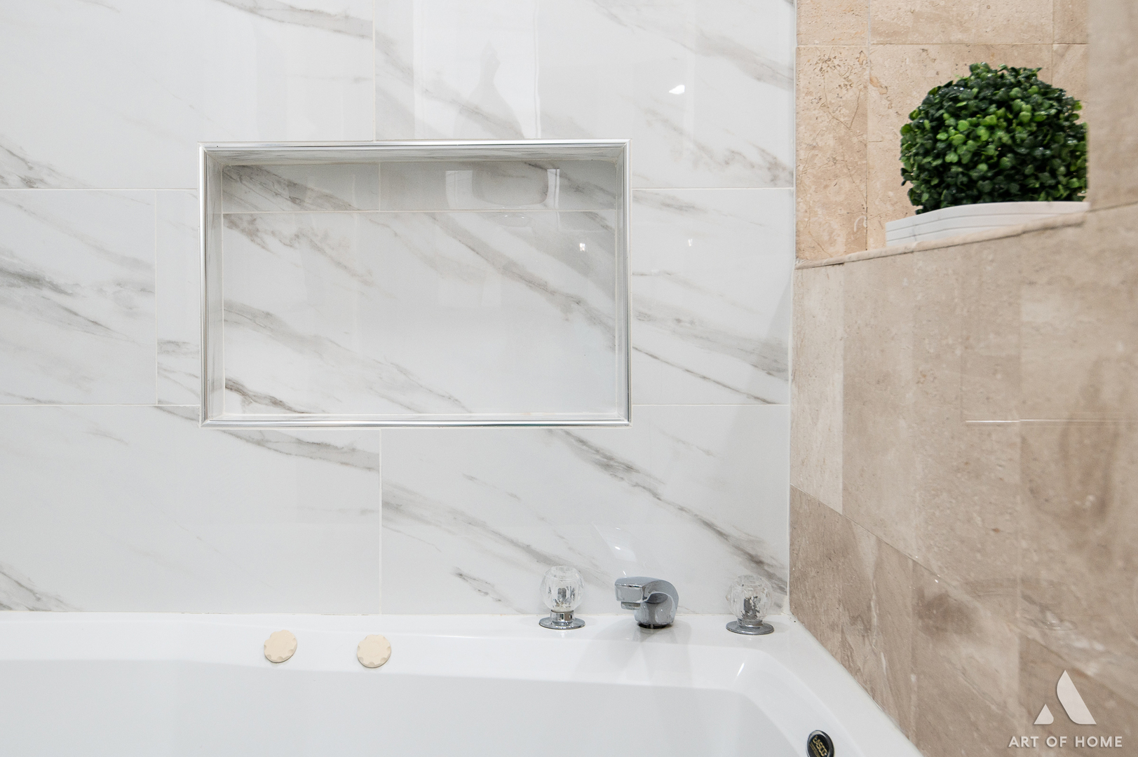 4937 S Prairie Avenue, Chicago, IL 60615