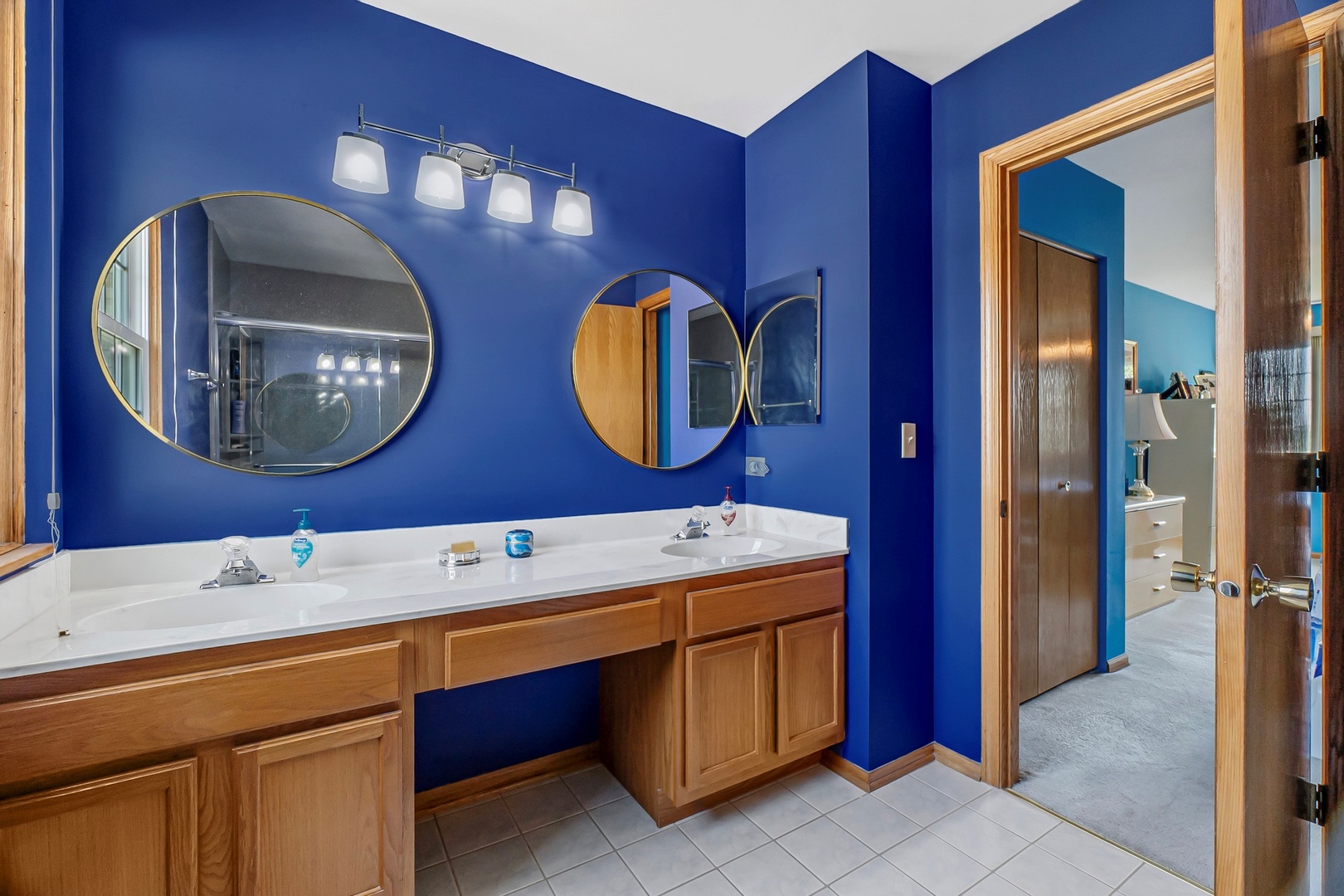 8423 Stratford Drive, Tinley Park, IL 60487