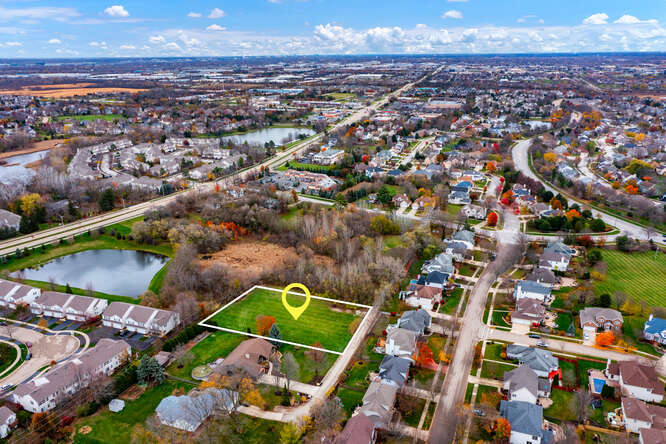 32w396 Forest Drive, Aurora, IL 60502