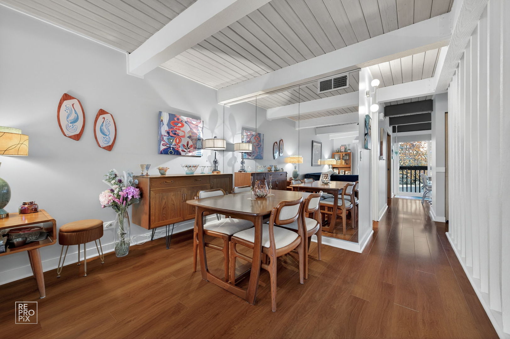 1755 Rand Road #7, Des Plaines, IL 60016