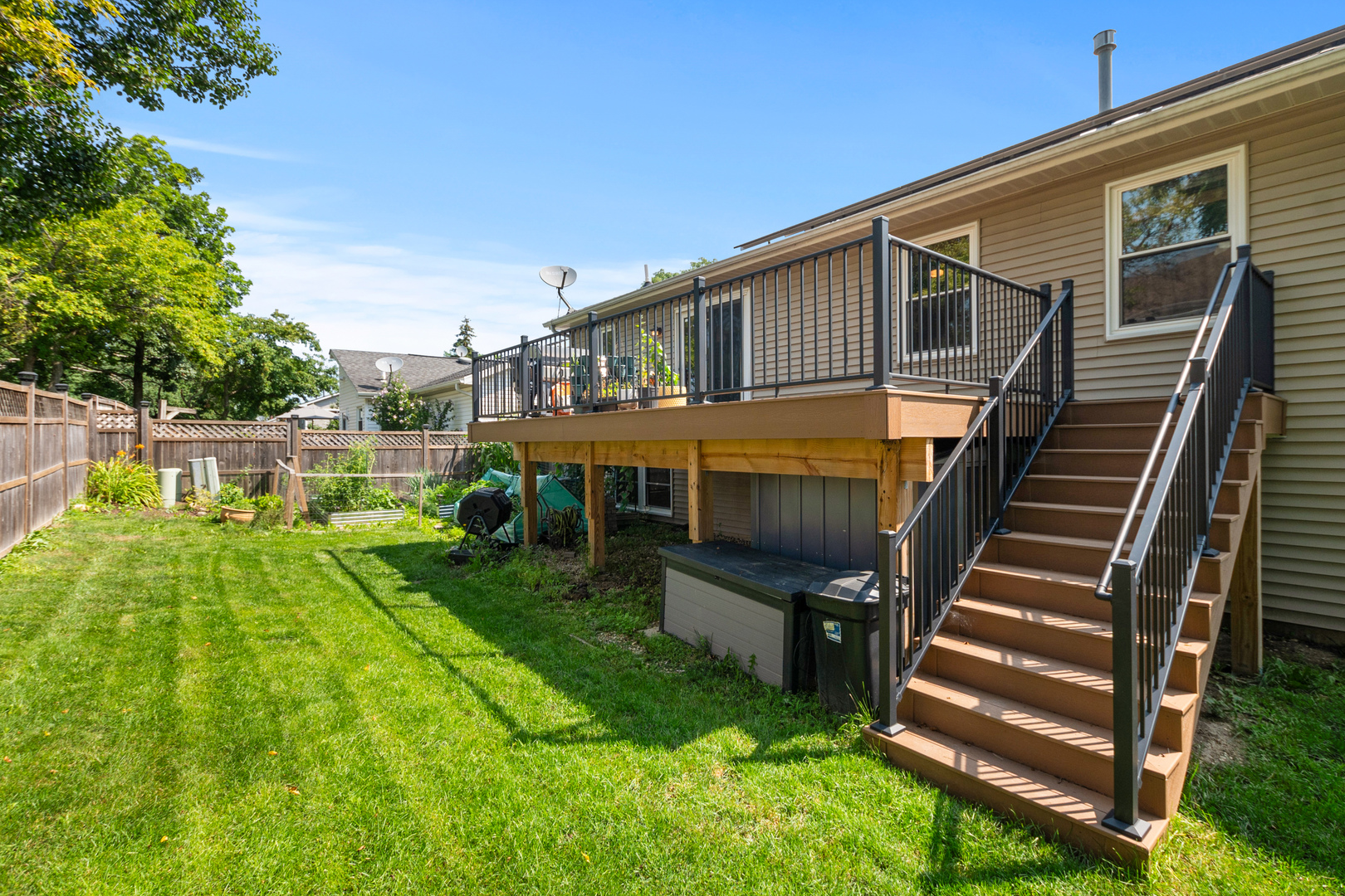 36 Evergreen Drive, Streamwood, IL 60107