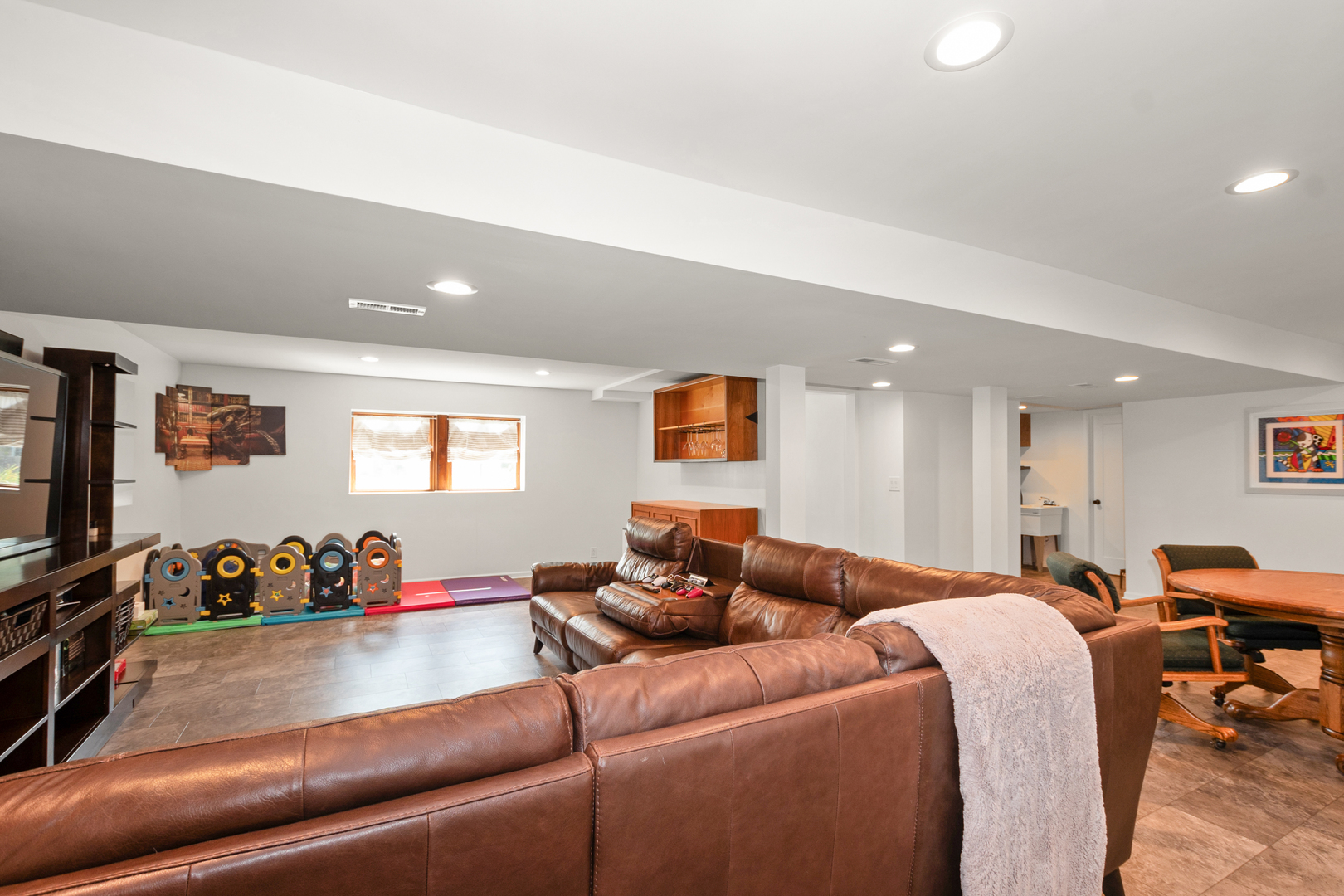 36 Evergreen Drive, Streamwood, IL 60107