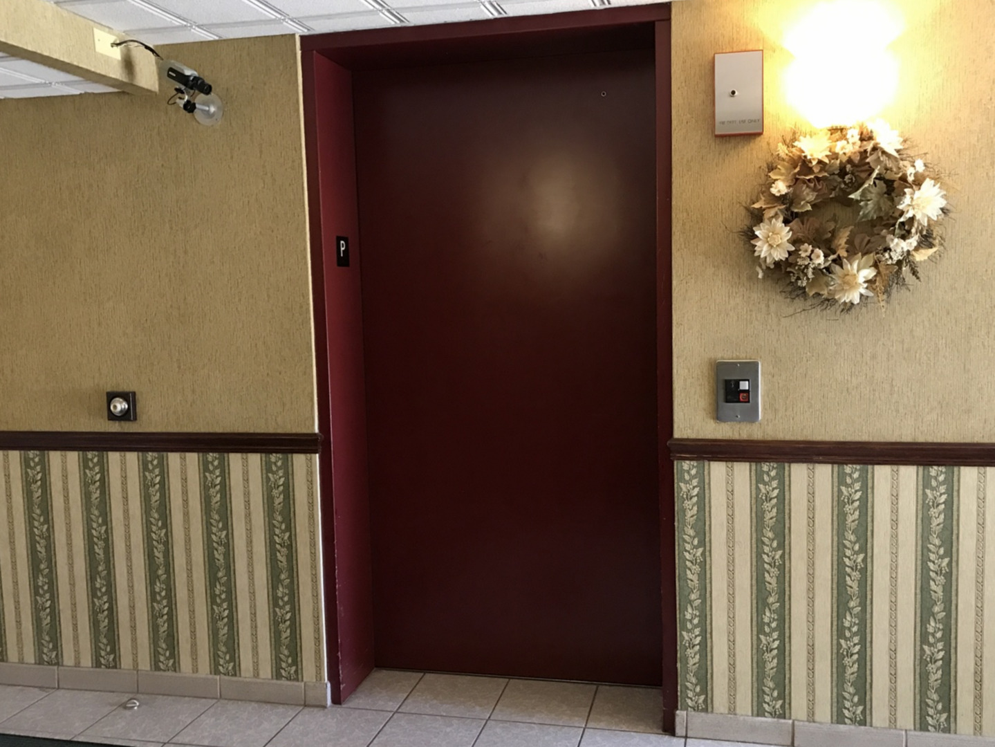 11001 Deblin Lane #203, Oak Lawn, IL 60453