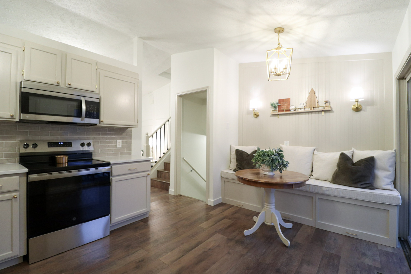 9 Timberview Drive, Bloomington, IL 61701