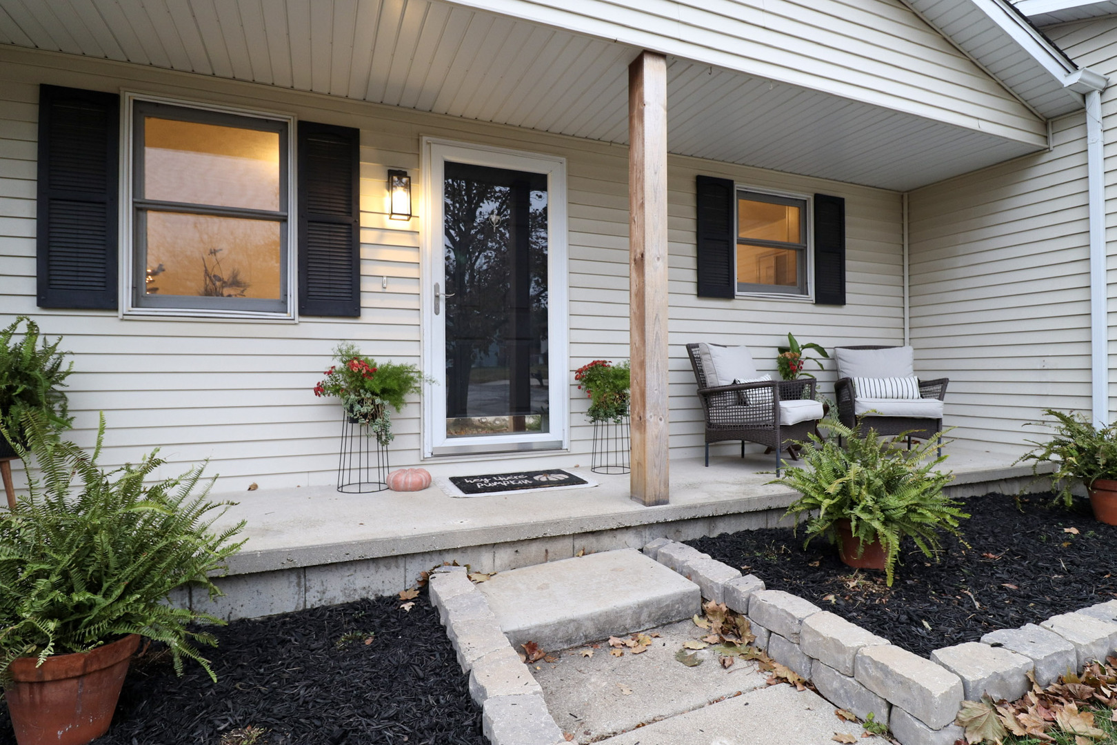 9 Timberview Drive, Bloomington, IL 61701