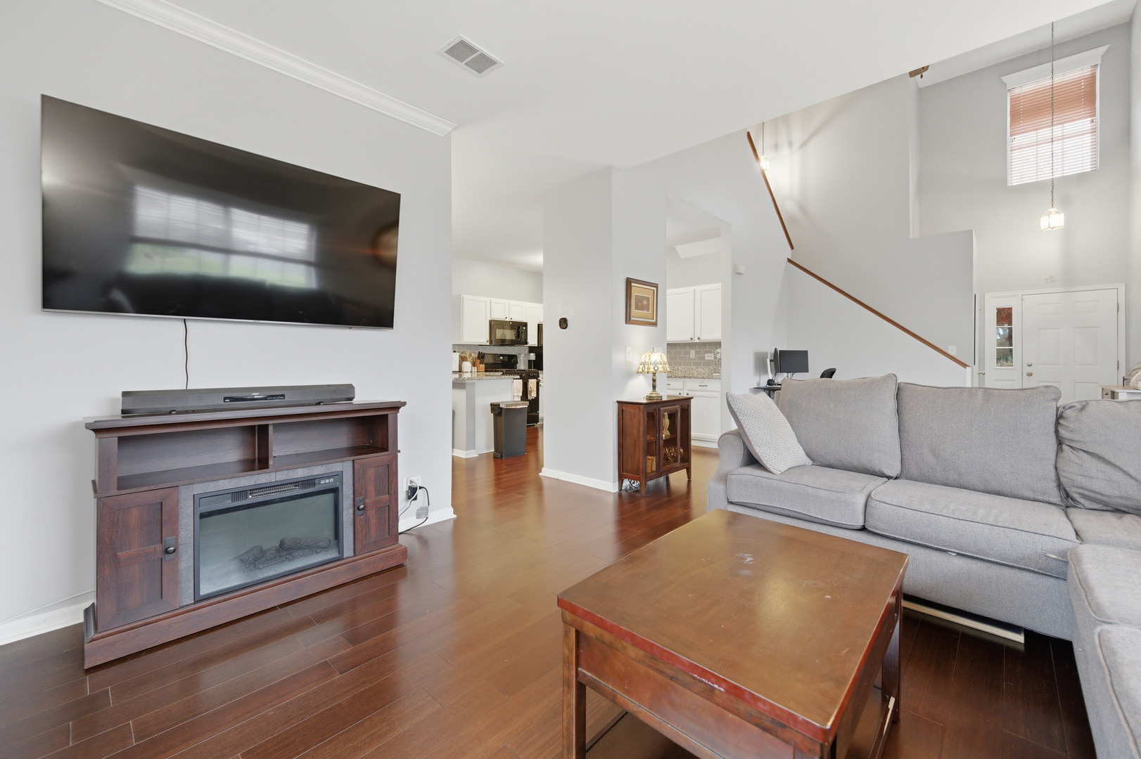 210 Nicole Drive #A, South Elgin, IL 60177