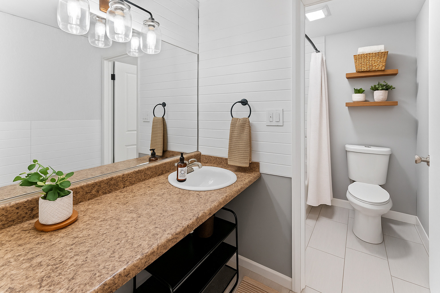 1609 Waxwing Court, Schaumburg, IL 60173