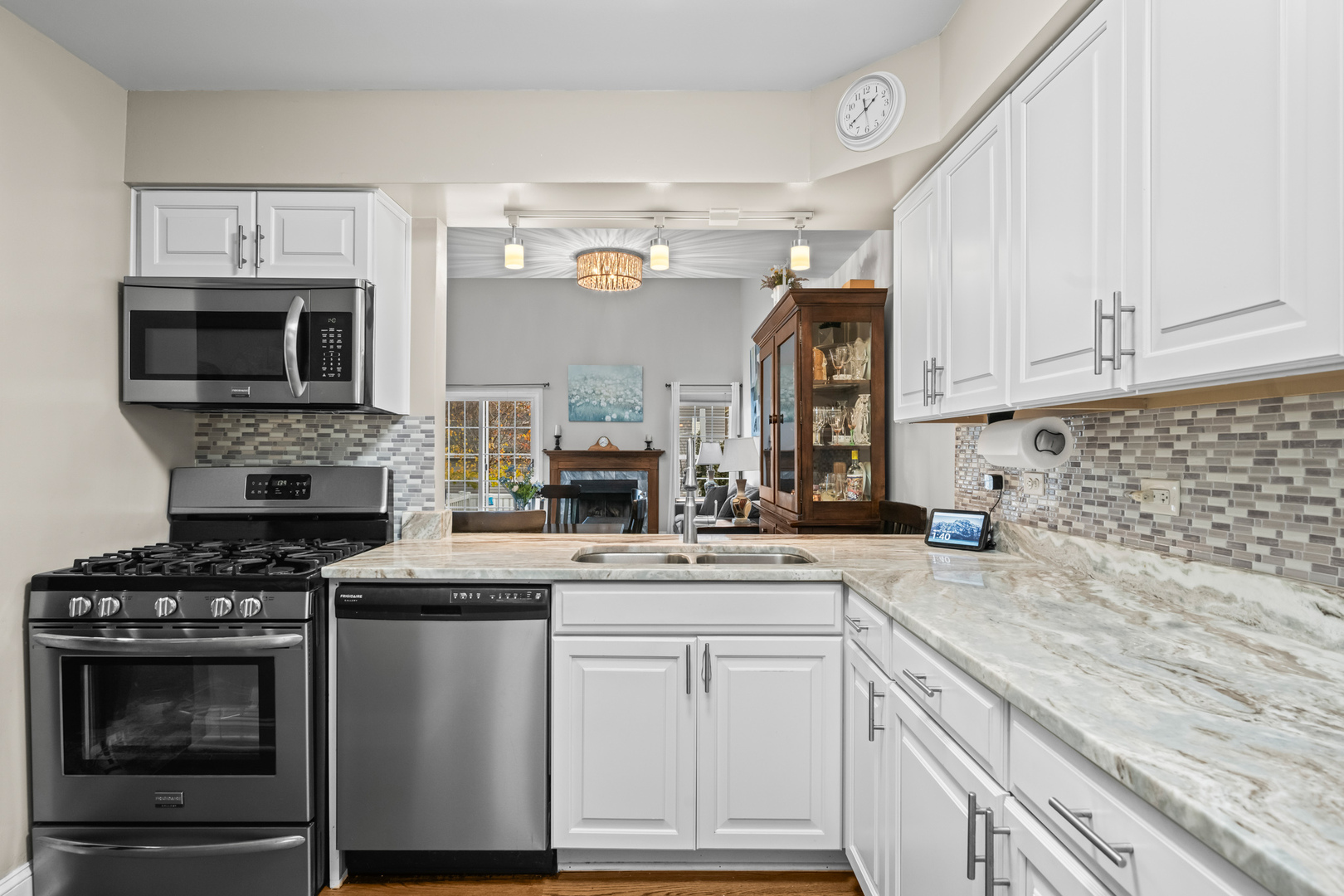 1003 Bentley Lane, Bartlett, IL 60103