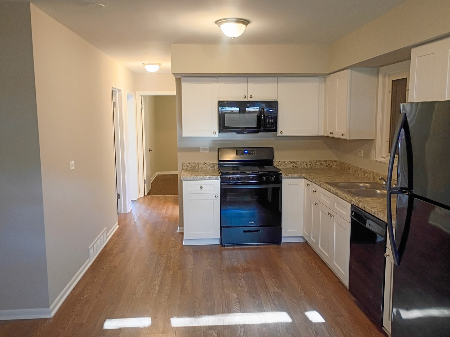 4245 W 78th Street, Chicago, IL 60652